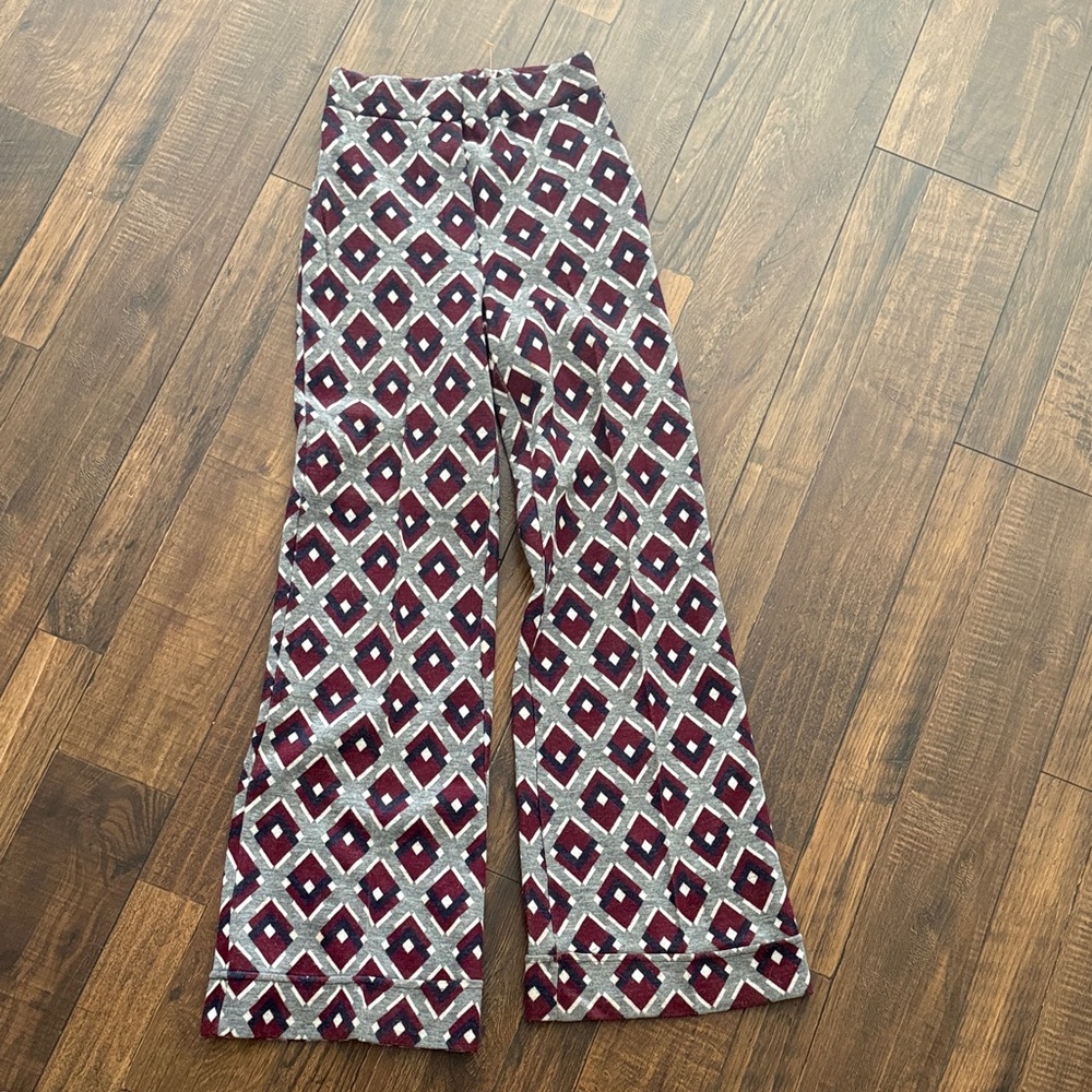 Geometric Patterned Flare Pants
